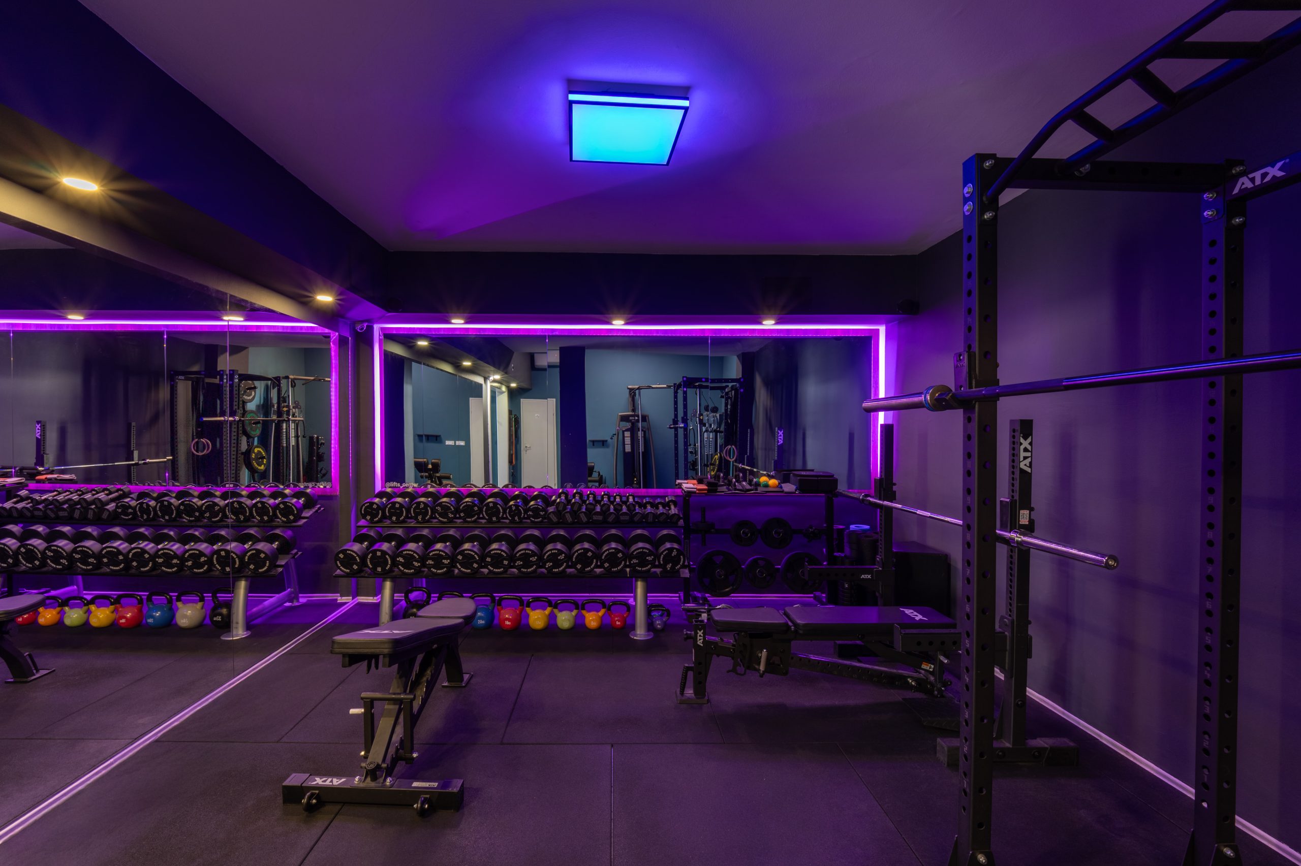 MD Lifts Center prostor